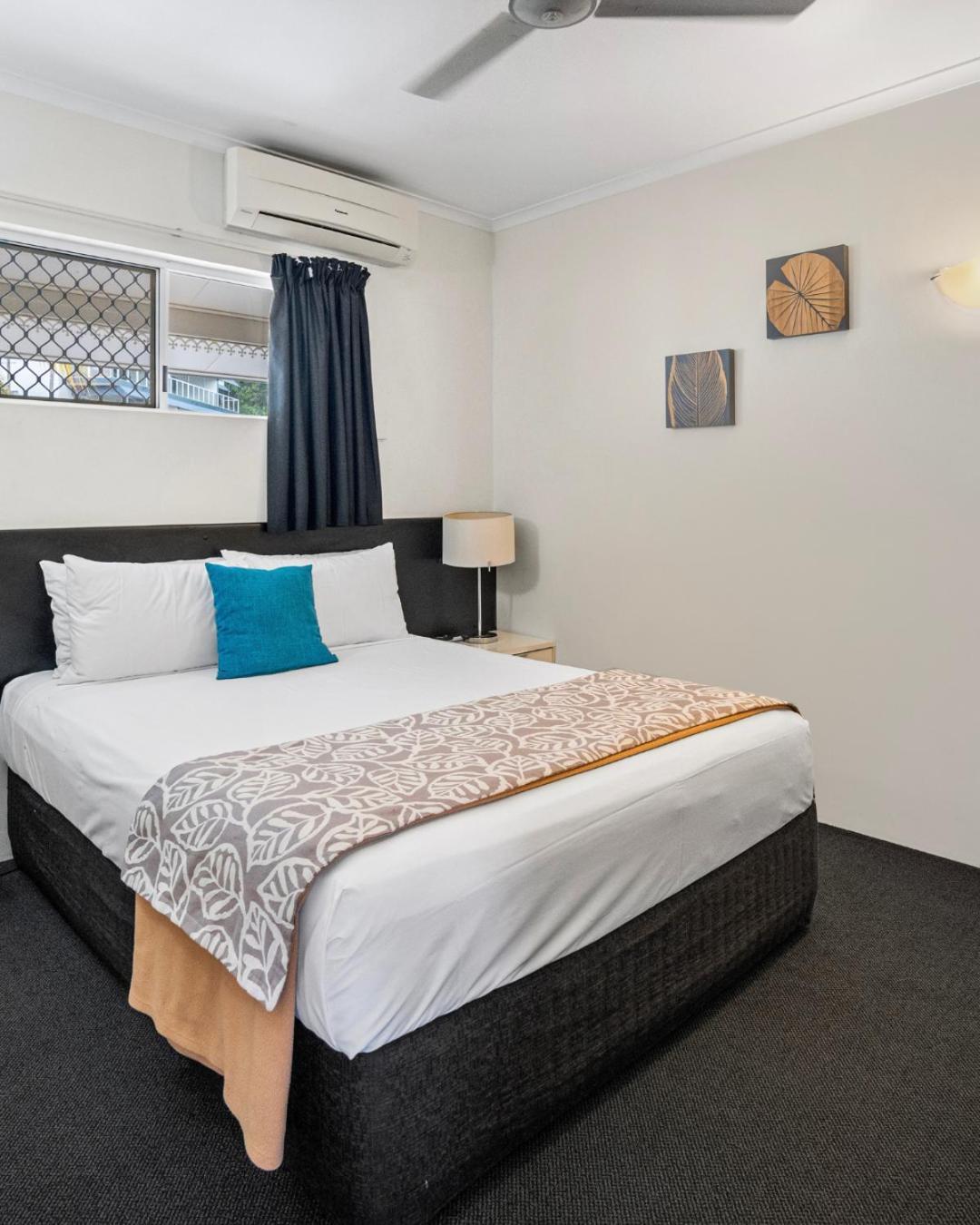 Colonial Palms Motor Inn Airlie Beach Ngoại thất bức ảnh